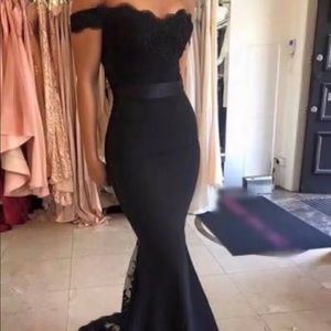 Australian Designer Portia & Scarlet formal dress